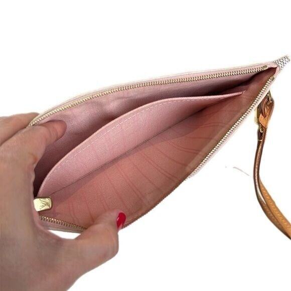 Louis Vuitton Pochette Damier Azur MM Wrist Strap Wristlet - Picture 9 of 12